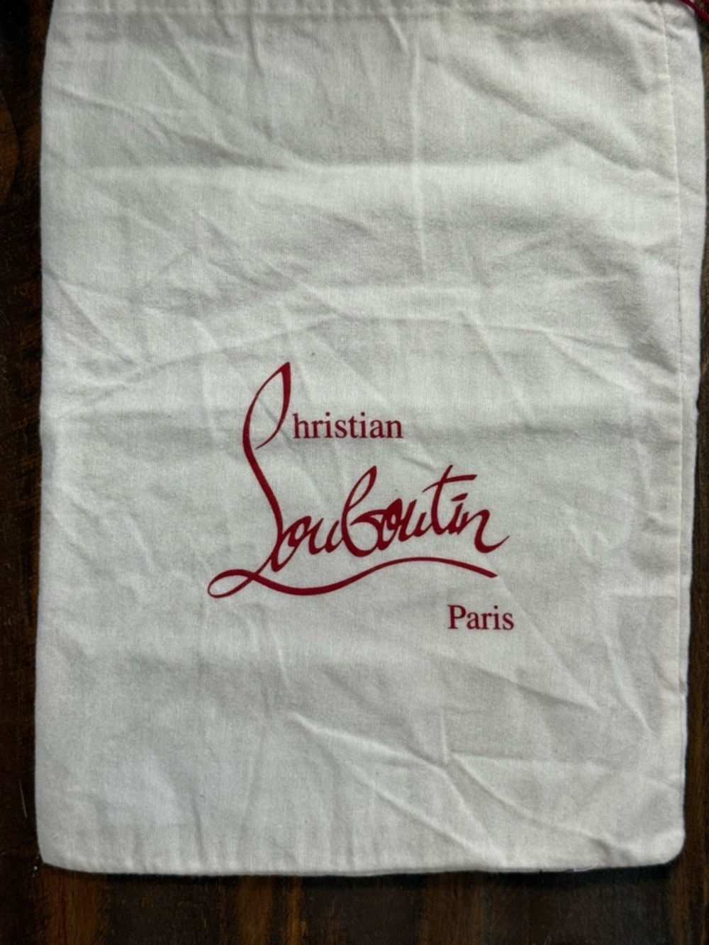 Christian Louboutin Paris 15โ x 11โ White Dust Bag w/Drawstring Closure EUC